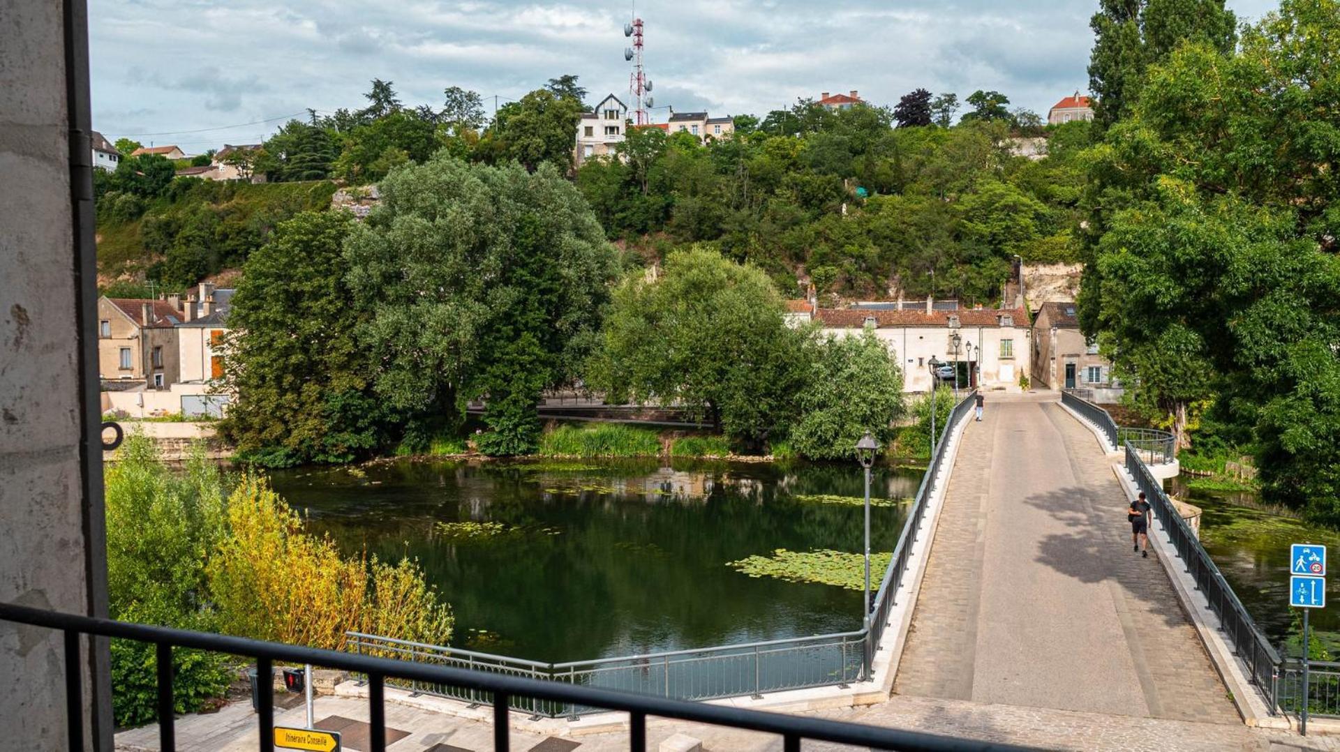 Les Rives Du Clain - Sublime T4 Au Bord De L'Eau Apartment Poitiers Exterior foto